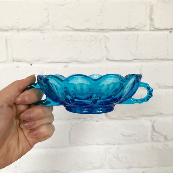 Vintage Anchor Hocking Laser Blue Glass Tray - Picture 1 of 5